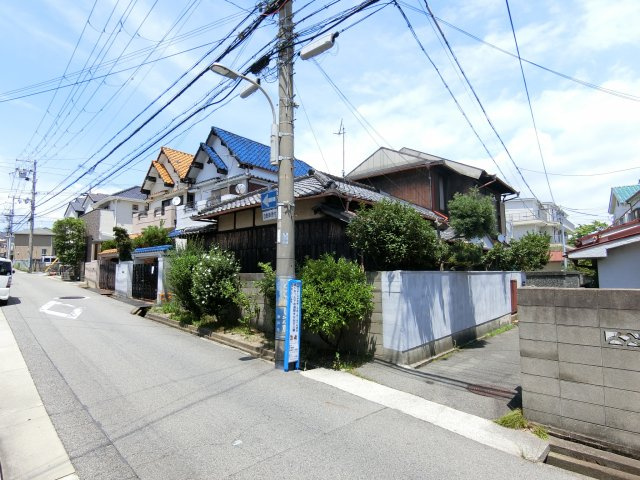 神戸市垂水区霞ヶ丘１丁目土地の前面道路含む現地写真|陽当たりはいいです