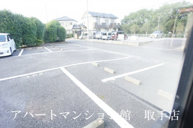 リンデンホーフの駐車場