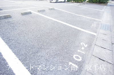 【駐車場】 | リンデンホーフ