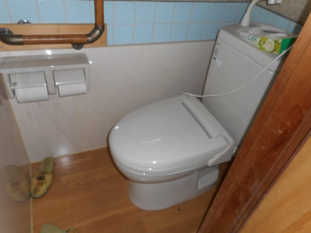 和歌山市松島・中古戸建・54121のトイレ