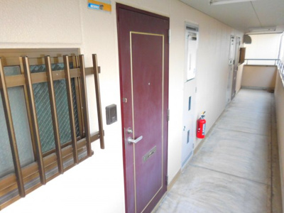 【玄関】 | コーラルハイツ