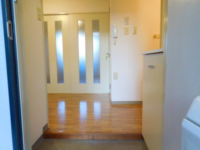 【玄関】 | コーラルハイツ