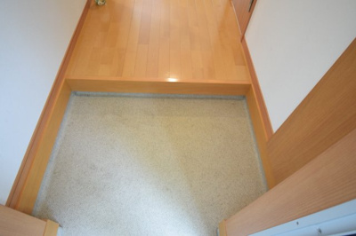 【玄関】 | ヴィアノ山下町アスティオン | 明るい玄関です