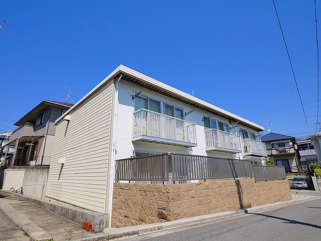 ハイツ中町の外観|外はこのようになっています