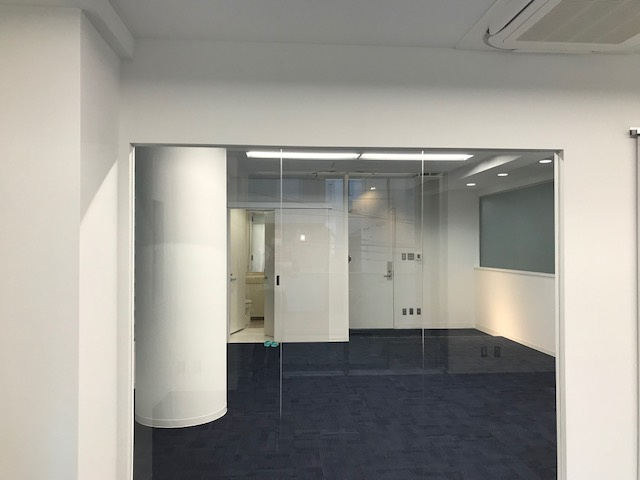 アヌシー青山のエントランス