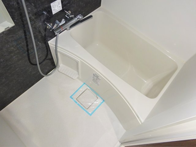 グランクオール中央の浴室