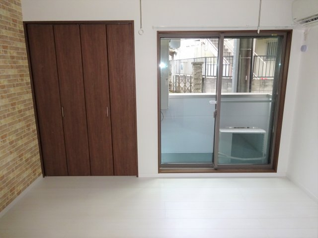 グランクオール中央の洋室