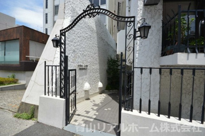 【外観】 | 秀和外苑レジデンス