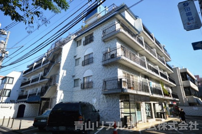 【外観】 | 秀和北青山レジデンス