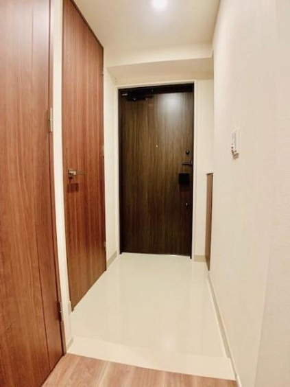 台東区池之端１丁目の賃貸マンションの玄関