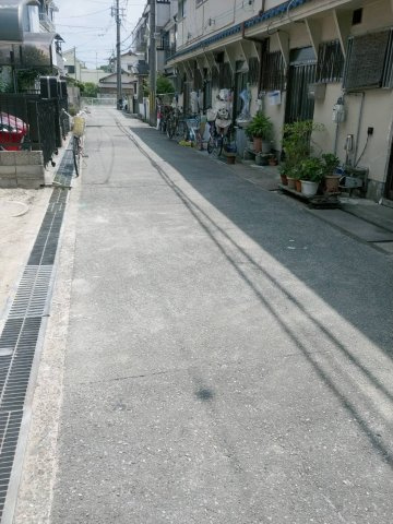 Freerife上坂部Ⅱの前面道路含む現地写真