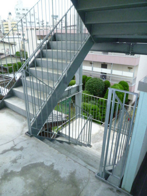 【その他共用部分】 | 第３メゾンドヨシノ | 共用階段