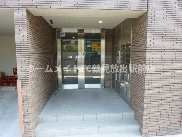 D-room城東のエントランス