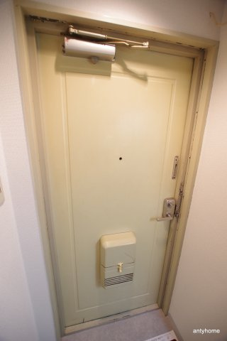 ロフティ淡路Ⅰ　仲介手数料無料の玄関