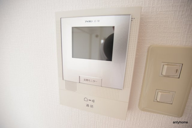 JMRレジデンス新大阪(旧:メロディハイム新大阪)　仲介手数料無料のセキュリティ