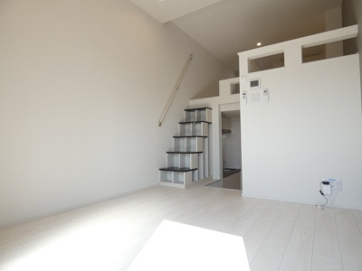 【洋室】 | ヴィエントピーノ中村公園