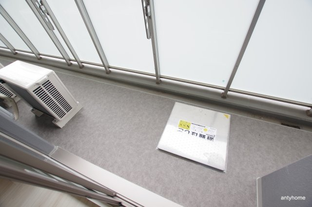 アーバネックス同心　仲介手数料無料のバルコニー