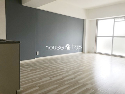 【居間・リビング】 | サリーコート元浜 | 三和不動産ビル