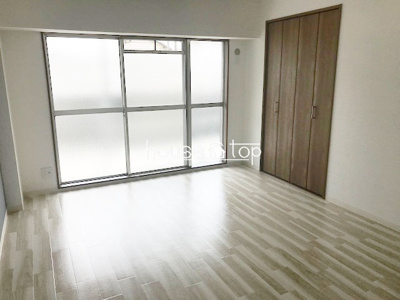 【居間・リビング】 | サリーコート元浜 | 三和不動産ビル