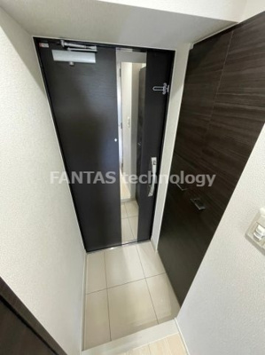 【玄関】 | プレミアムキューブ横浜反町