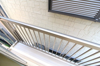 【バルコニー】