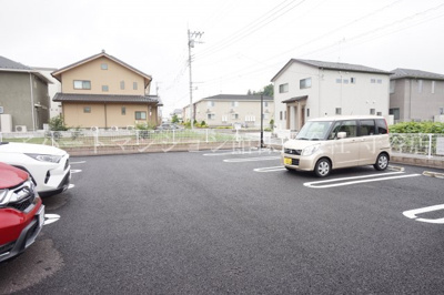 【駐車場】 | アイリスＤ