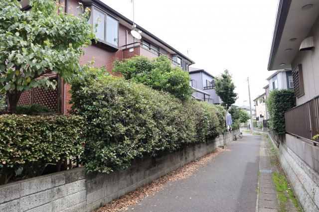 花見川区作新台１丁目　中古戸建　土地約５０坪・建物はゆったり約３６坪の外観