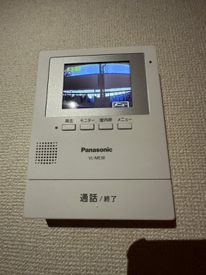 【セキュリティ】 | シャルムMORITA | 防犯対策に有効なカメラ付きインターホン！録画機能が付いているので留守中の訪問者まで確認できます♪