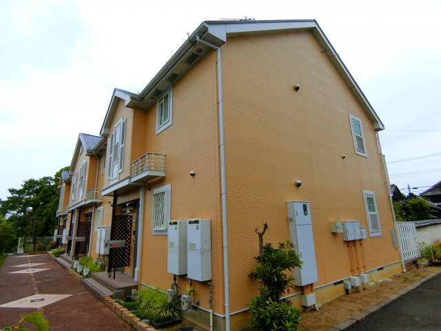 ハピネスワンの外観