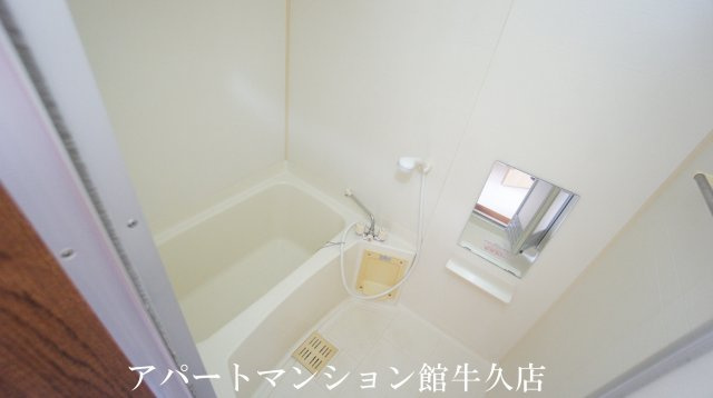 フラワKの浴室