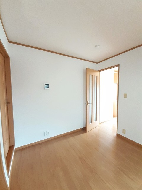 エスポワール上条Bの洋室