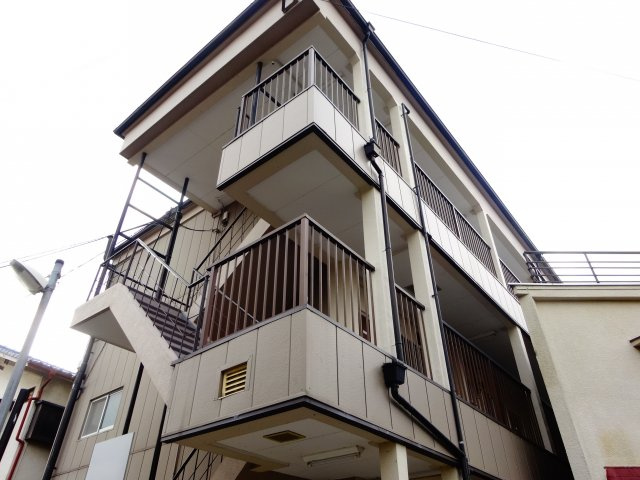 狭山南マンションの外観