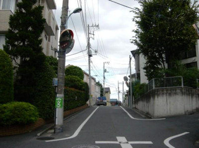 【周辺】 | 東急ドエル・プレステーシﾞ浜田山ガーデンズ | 前面道路