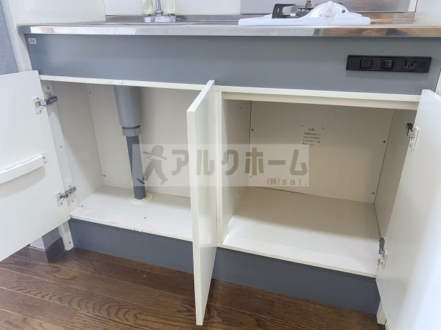 スタンドアップ柏原のキッチン