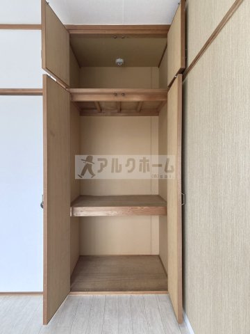 スタンドアップ柏原の収納