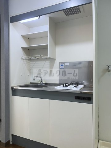 スタンドアップ柏原のキッチン