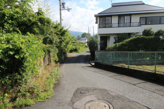 【前面道路含む現地写真】 | 2019年7月撮影、前面道路