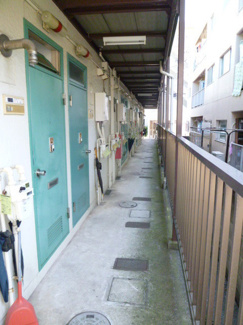 【エントランス】 | 共用廊下