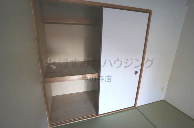ゼフィール宝塚の収納