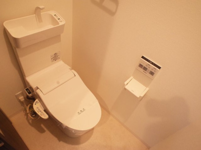 【トイレ】 | スペラーレ | 温水洗浄便座