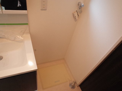 【設備】 | スペラーレ | 洗濯機置き場