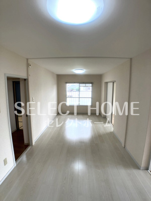 【居間・リビング】 | 光マンション | 居間です