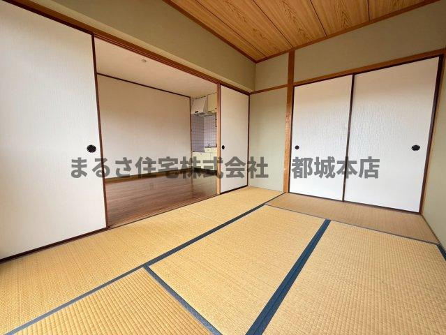 ピアコート旭21の和室
