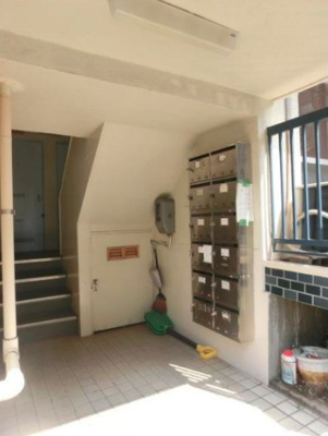 【ロビー】 | 渋谷ローヤルコーポ