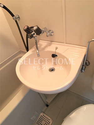 【洗面所】 | リード欠町 | ゆったりとスペースのある洗面所