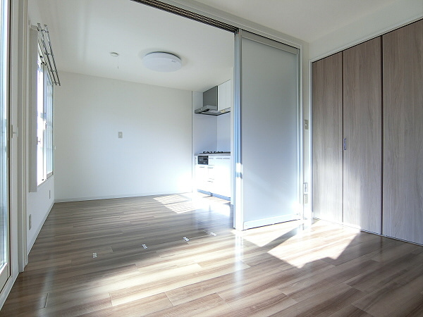 【居間・リビング】 | けやきハイツ