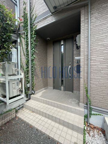 セーラム仙波 Ｃ棟のエントランス