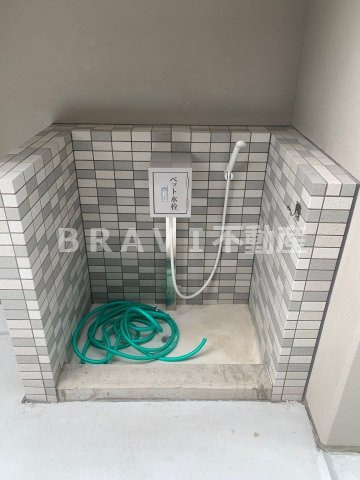 エスリード京橋桜ノ宮公園　BRAVI不動産のその他共用部分|【エスリード京橋桜ノ宮公園】ペット足洗い場