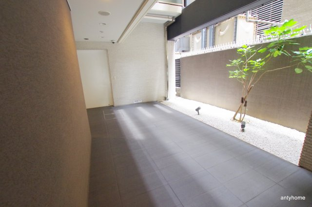 クレグラン天満　仲介手数料無料のロビー
