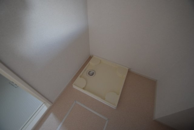 トマトハイツ3の洗面所|室内洗濯機置場あります